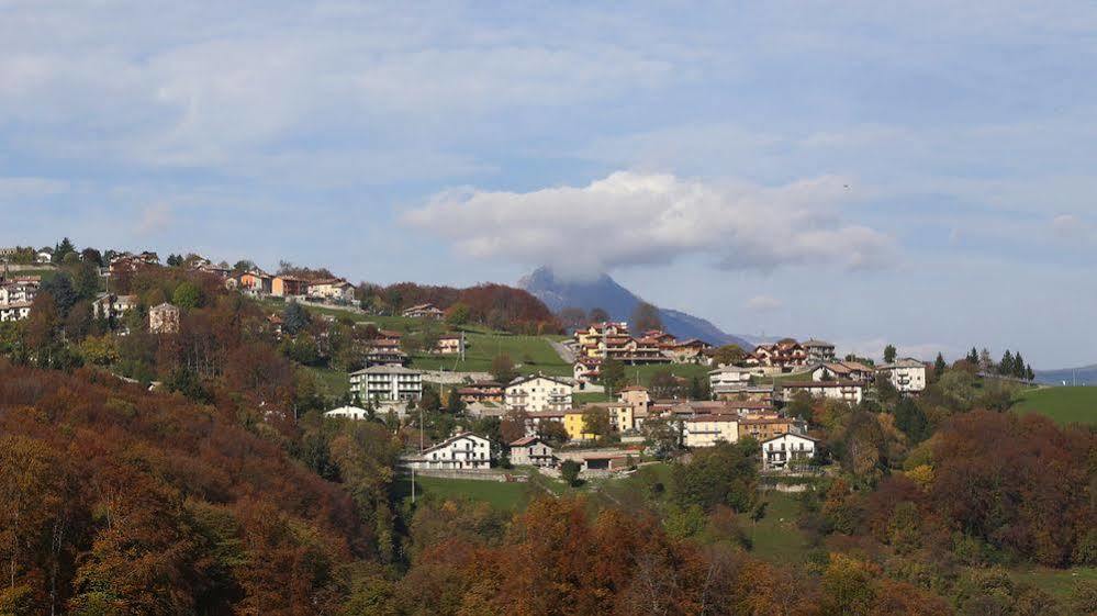 Portola La Vecchia Dimora Villa Roncola Buitenkant foto