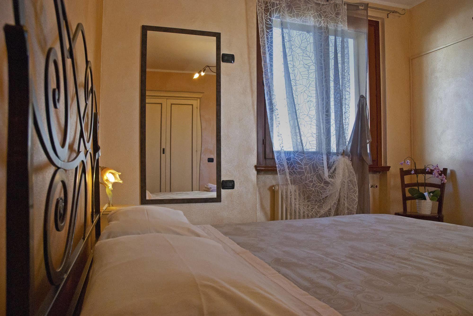 Portola La Vecchia Dimora Villa Roncola Buitenkant foto